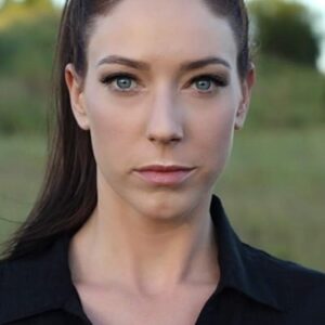 تصویر هنرمند Alice Lanesbury