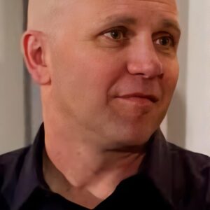 تصویر هنرمند Milan Cheylov