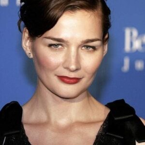 تصویر هنرمند Heather Burns