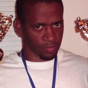 تصویر هنرمند A.J. Ekoku