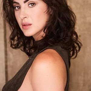 تصویر هنرمند Isabela Valotti