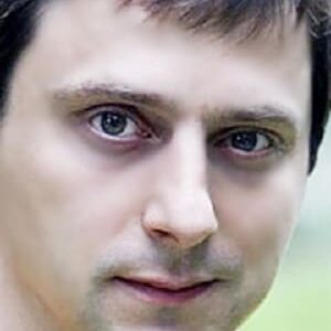 تصویر هنرمند Dmitriy Vysotskiy