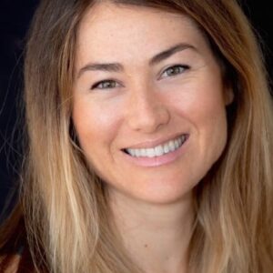 تصویر هنرمند Kelly Richardson