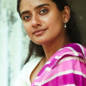 تصویر هنرمند Sushmitha Bhat