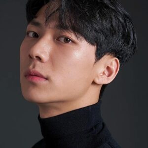 تصویر هنرمند Lee Ki-chang