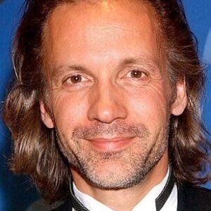 تصویر هنرمند Michael Riley