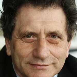 تصویر هنرمند Yevgeni Knyazev