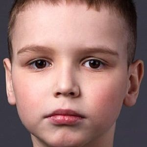 تصویر هنرمند Leonid Basov