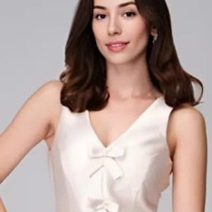 تصویر هنرمند Ebrar Karabakan