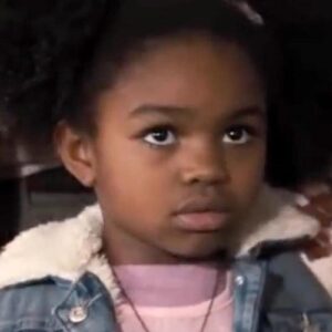 تصویر هنرمند Mikaela Kimani Armstrong