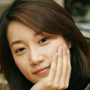 تصویر هنرمند Kim Si-young