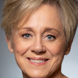 تصویر هنرمند Fiona Reid