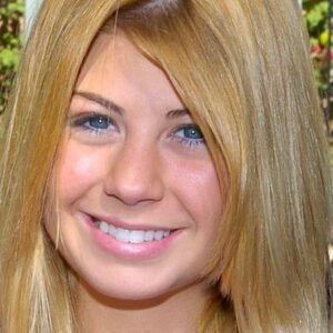 تصویر هنرمند Kelsey Mulrooney