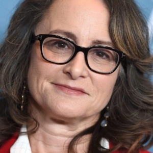 تصویر هنرمند Nina Jacobson