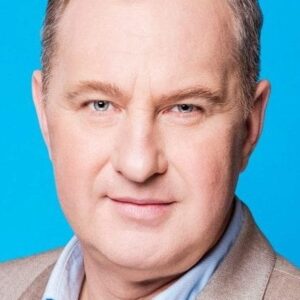 تصویر هنرمند Artur Janusiak