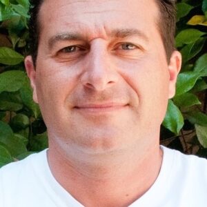 تصویر هنرمند Laurent Kossayan