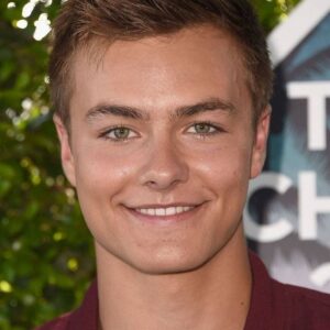 تصویر هنرمند Peyton Meyer