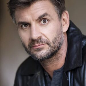 تصویر هنرمند Adam Hedditch