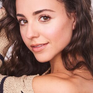 تصویر هنرمند Skye Coyne