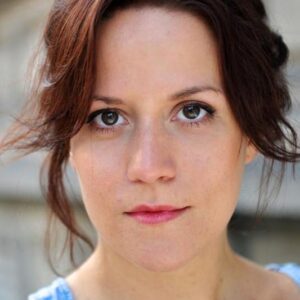 تصویر هنرمند Julia-Maria Arnolds