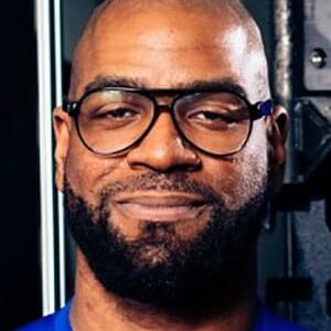 تصویر هنرمند Andrew Bishop