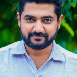 تصویر هنرمند Karur Elang Karthikeyan