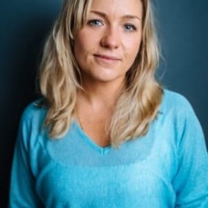 تصویر هنرمند Claire-Louise Cordwell