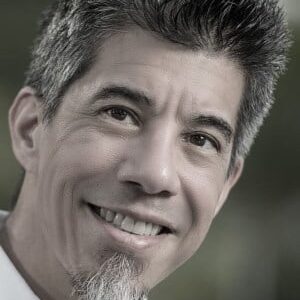 تصویر هنرمند Mike Cachuela