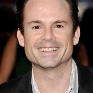 تصویر هنرمند Matt Nolan