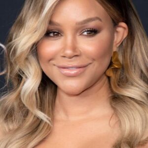 تصویر هنرمند Charmaine DeGraté