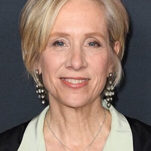 تصویر هنرمند Betsy Beers