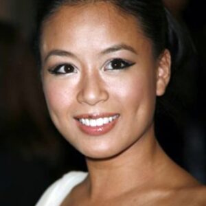 تصویر هنرمند T.V. Carpio