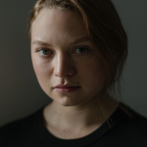 تصویر هنرمند Mia Threapleton