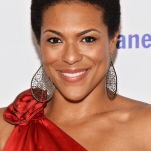 تصویر هنرمند April Parker Jones