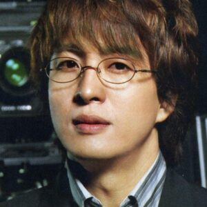 تصویر هنرمند Bae Yong-jun