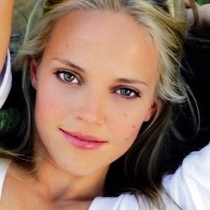 تصویر هنرمند Jessica Gower