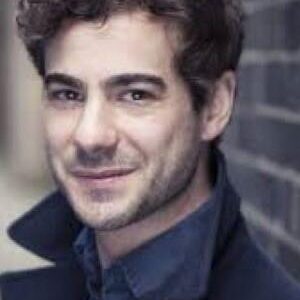 تصویر هنرمند Charlie Hollway