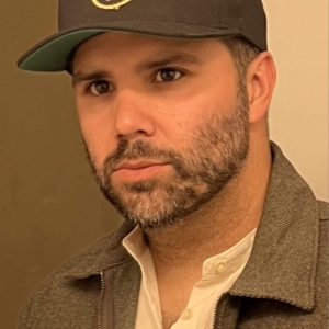 تصویر هنرمند Micah Lyons