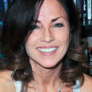 تصویر هنرمند Karen Russell