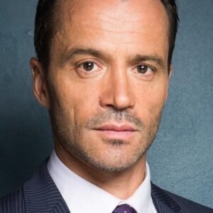 تصویر هنرمند Damian Walshe-Howling