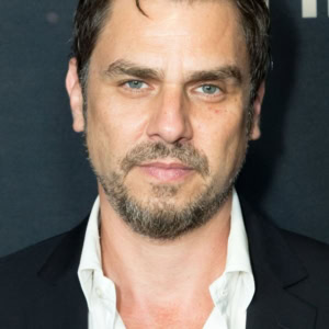 تصویر هنرمند Ariel Vromen