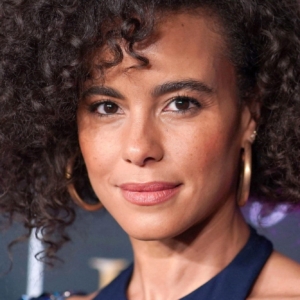 تصویر هنرمند Parisa Fitz-Henley