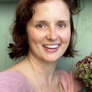 تصویر هنرمند Katherine Ellis