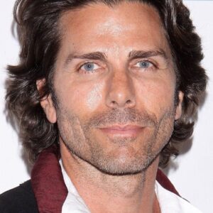 تصویر هنرمند Greg Lauren