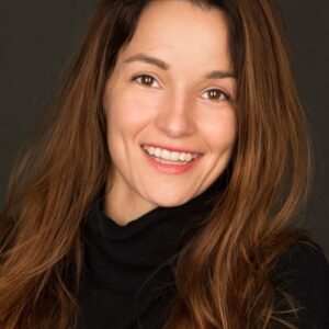 تصویر هنرمند Esther Nubiola