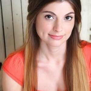 تصویر هنرمند Laura Aidan