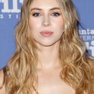 تصویر هنرمند Hermione Corfield