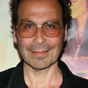 تصویر هنرمند Taylor Negron
