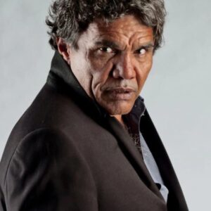 تصویر هنرمند Tom E. Lewis