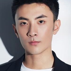 تصویر هنرمند Shi Guang